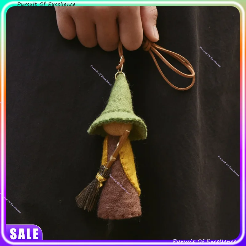 

Original Cute Cartoon Magician Pendant Wool Felt Bag Hanging Couple Nepal Imported Material Handmade Bag Hanging Ornaments