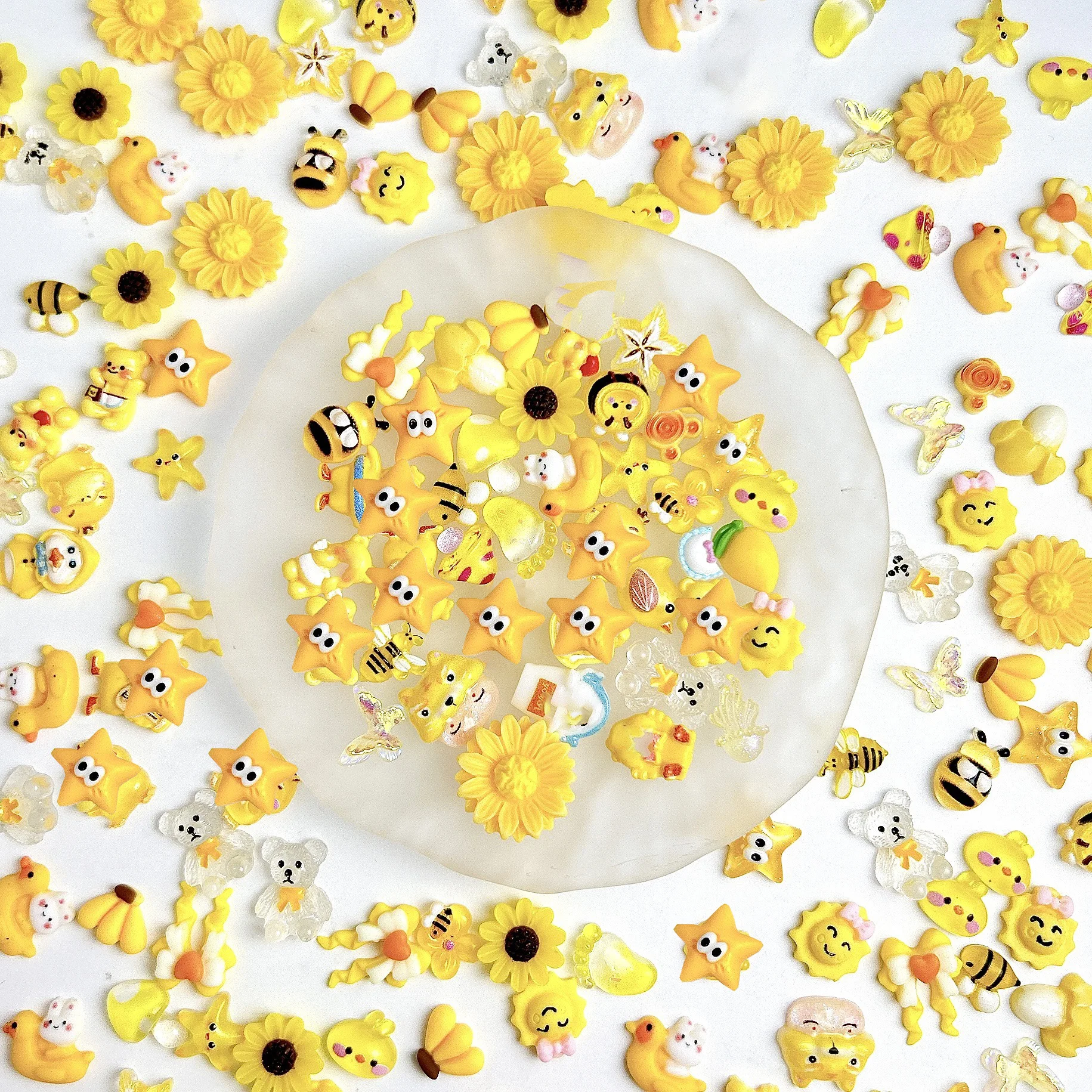 20 piezas de abalorios de resina para uñas, serie amarilla mixta, flores 3D, cinta, osos, sol, abejas, estrellas, piezas, decoración de uñas, accesorios bonitos para uñas