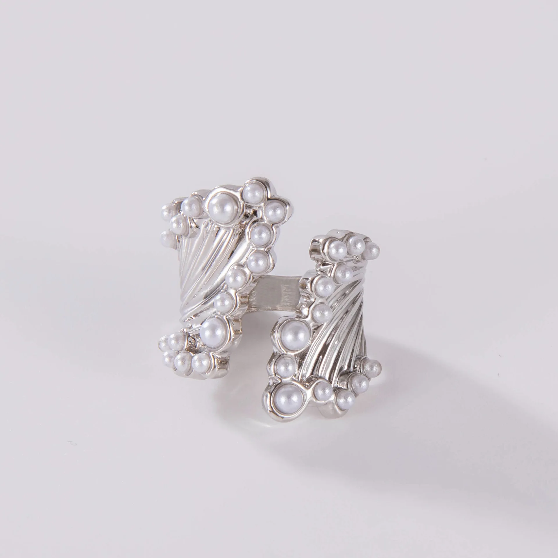 Pearl Rings 2025: Is It Worth Buying? 4