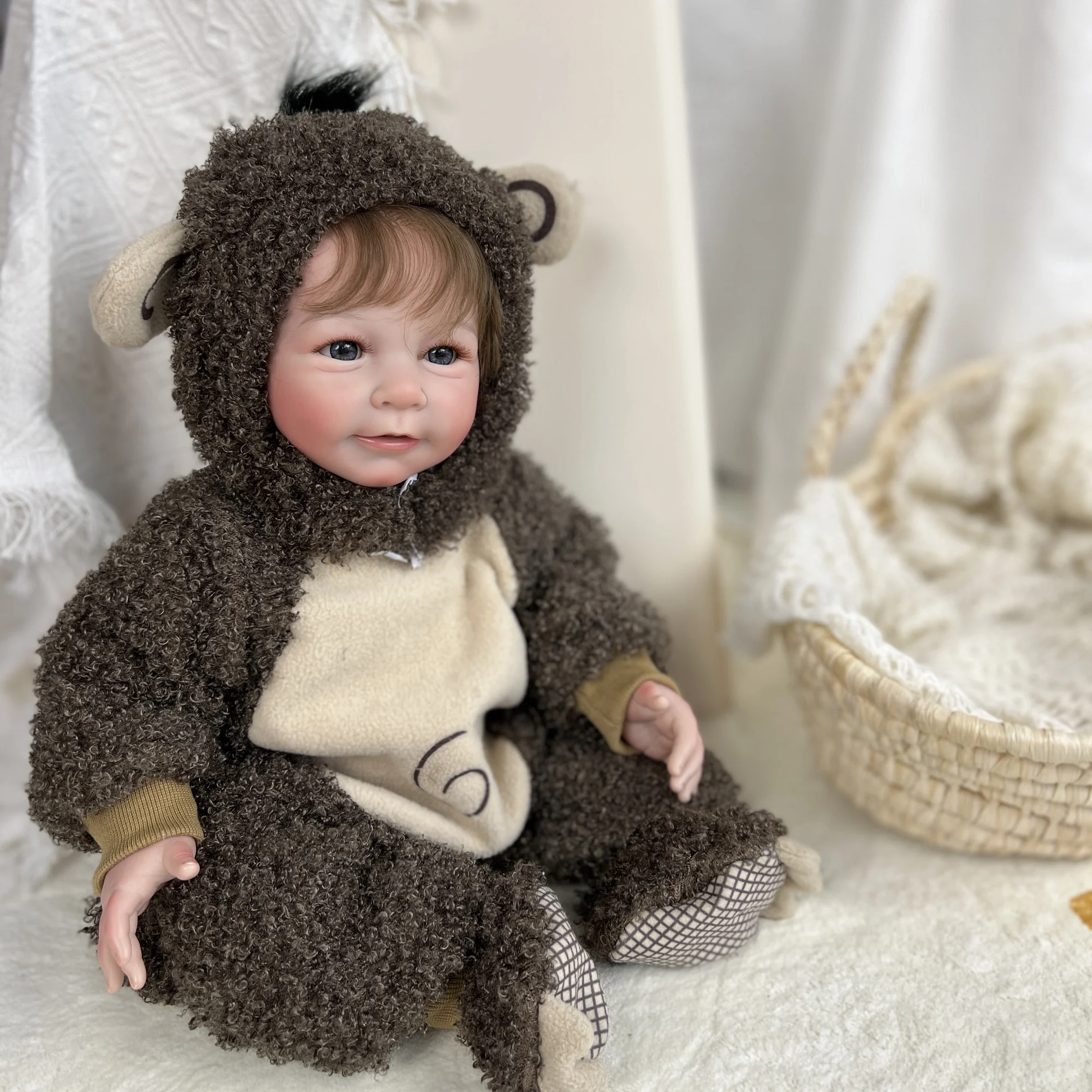 55 cm kuschelige Lisa Bebe Reborn 3D bemalte handgemachte lebensechte realistische Reborn-Puppen Bonecas Infantil Meninas