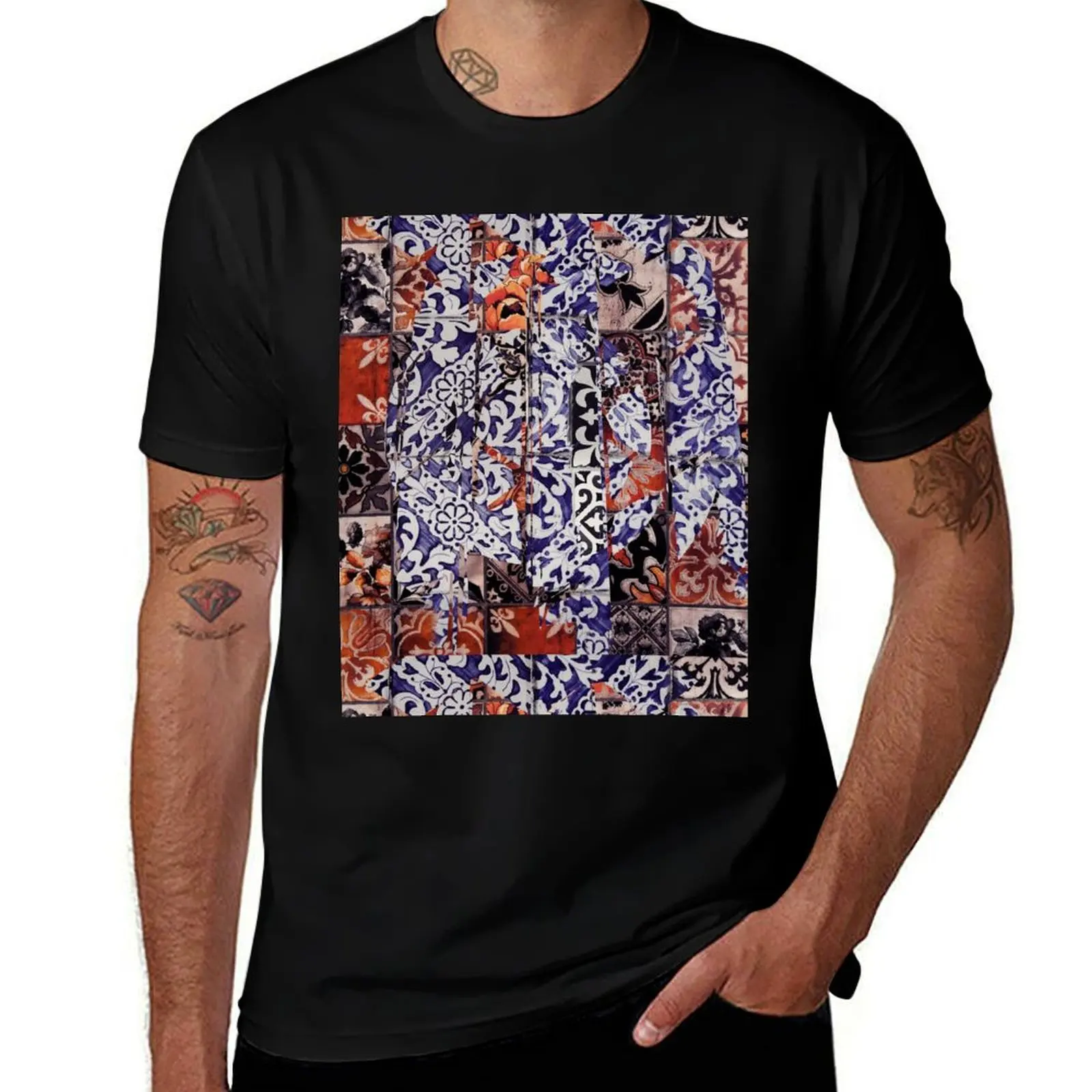 

Azulejos Collage II T-Shirt Trendy Print Short Sleeve T-Shirt