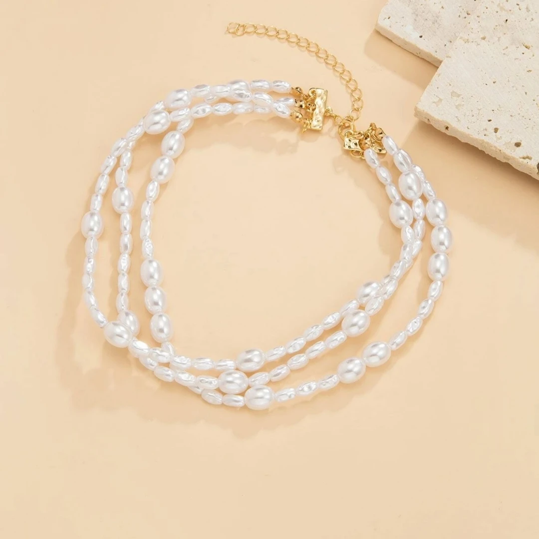 Gargantilla de cadena de perlas de imitación para mujer, Collar de cuentas de temperamento elegante, joyería para fiesta y boda, novedad de 2024