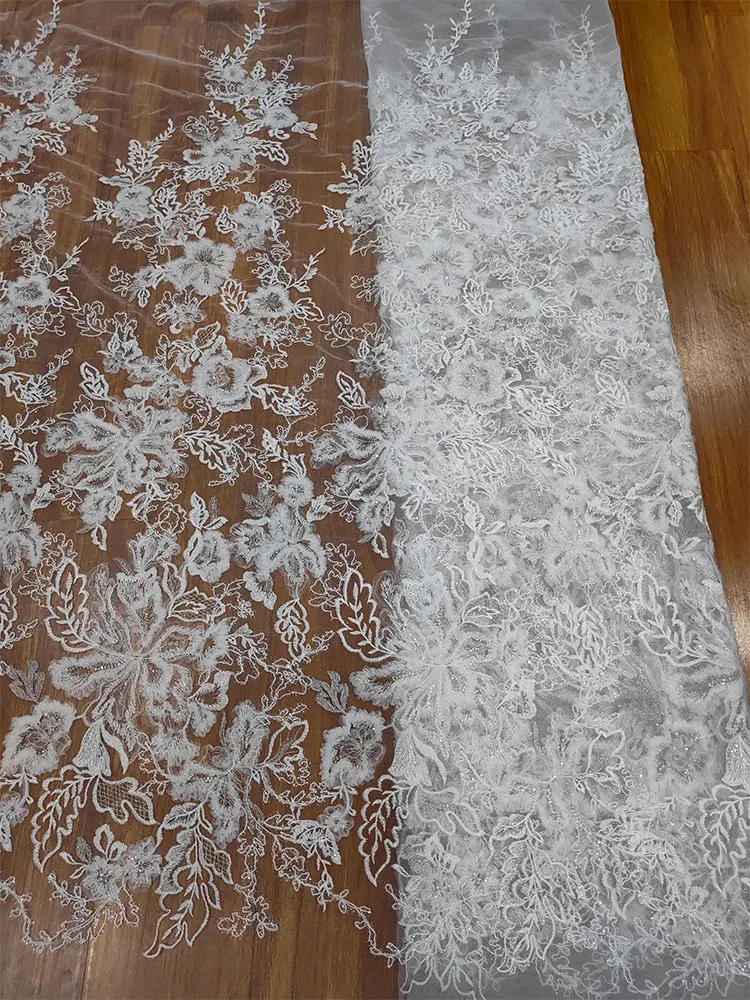 

New High Quality New Wedding Accessory Adopts Heavy-duty Flower Embroidery and Sequin Beading, and The Fabric Is Lace Mesh.