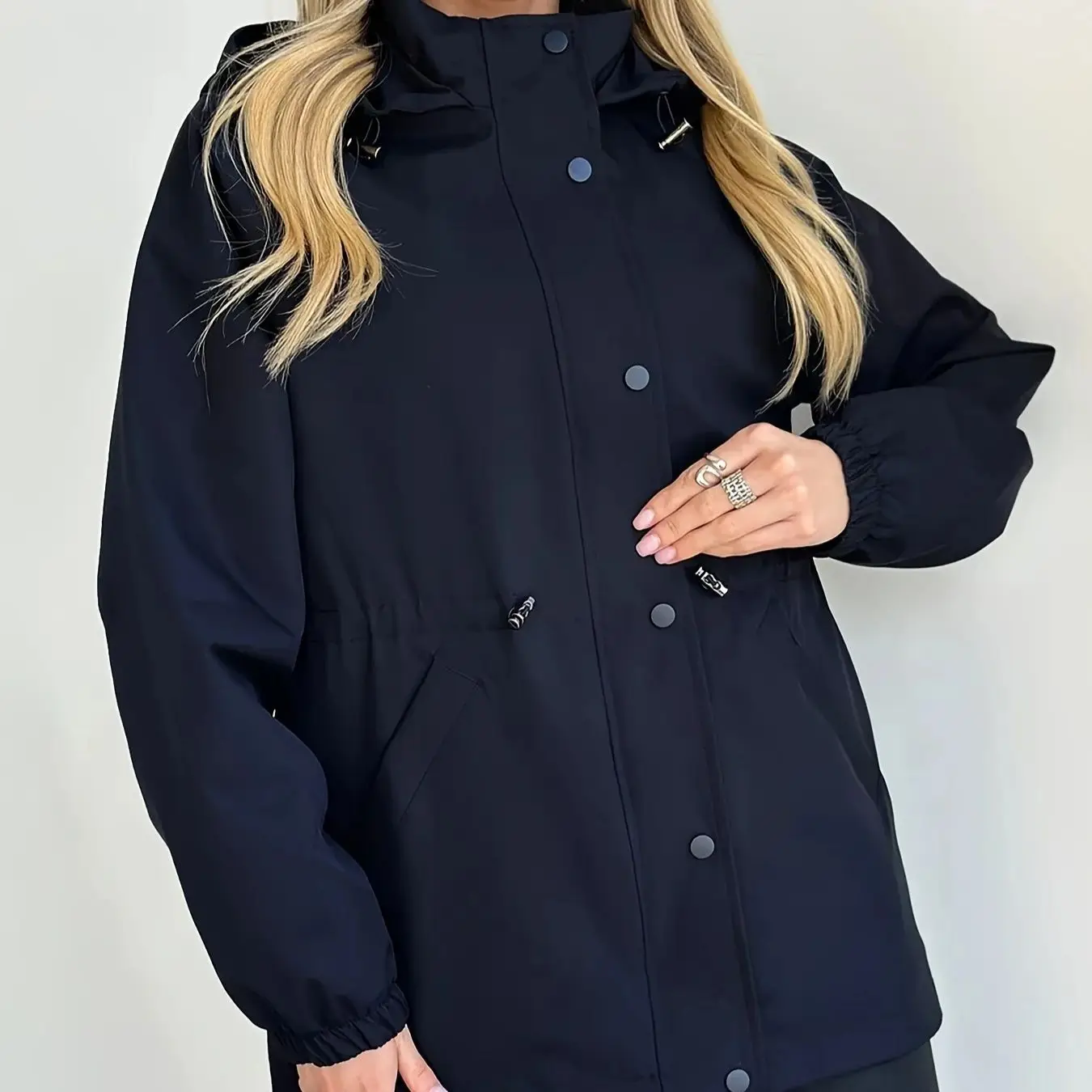 

2026 European American Women Jackets Spring Autumn Amazon Windbreaker Coat Hooded Waterproof Outwear Fashion Female Overwear Top