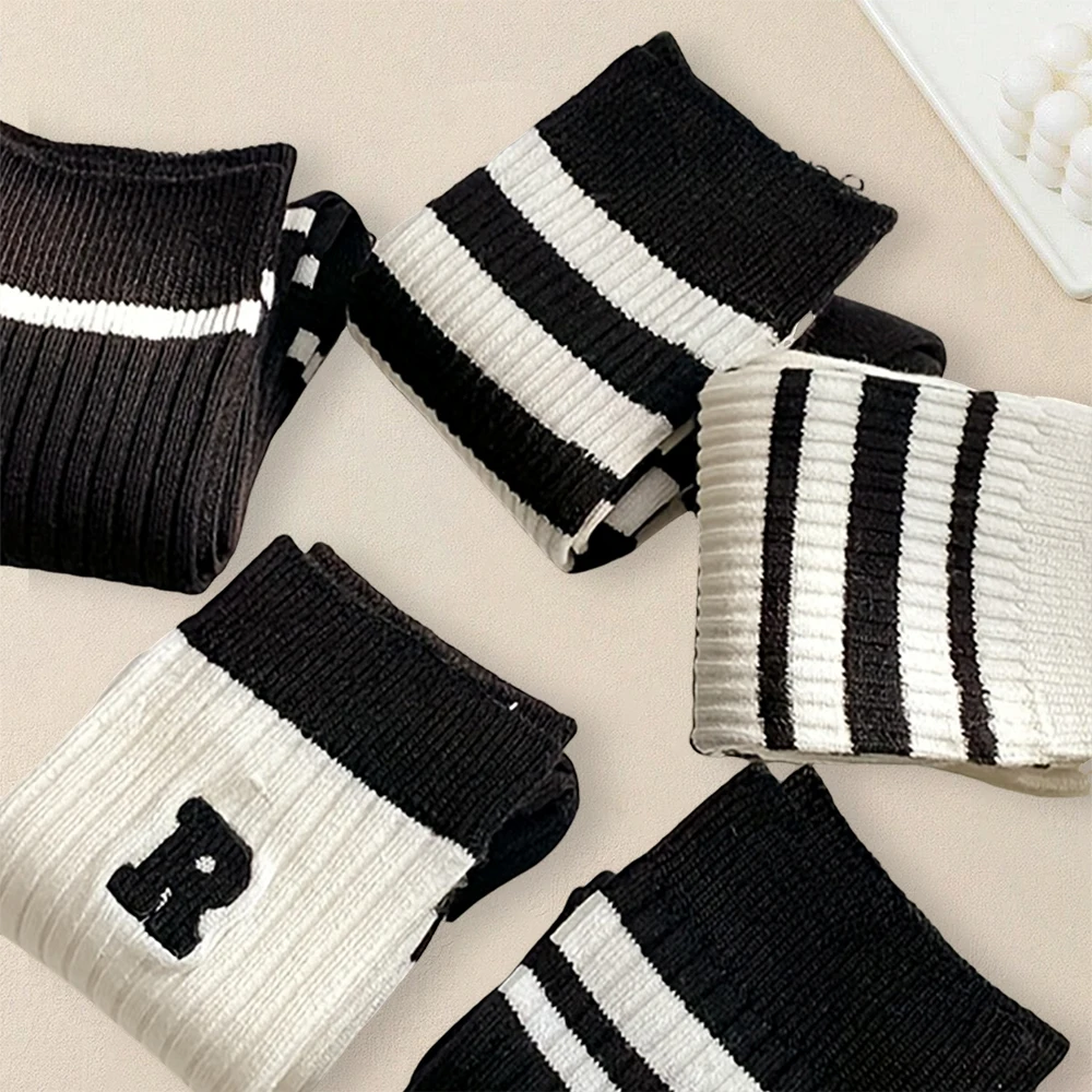 5 Pairs Women Striped Letter Pattern Socks Creative Trend Fashionable Versatile Socks Comfortable Lightweight Mid Length Socks