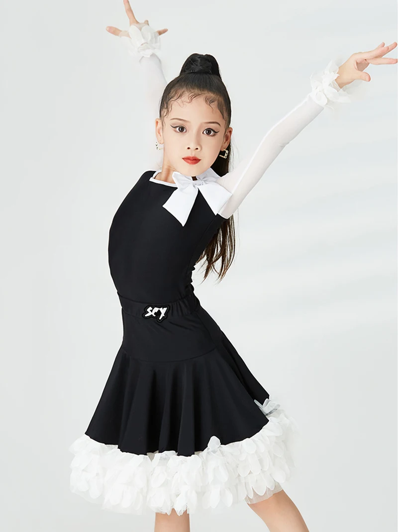 بدلة قطعة واحدة بأكمام طويلة شبكية للرقص اللاتيني للفتيات الصغيرات وتنورة متوهجة من الدانتيل، أزياء رومبا للتدريب في قاعة الرقص