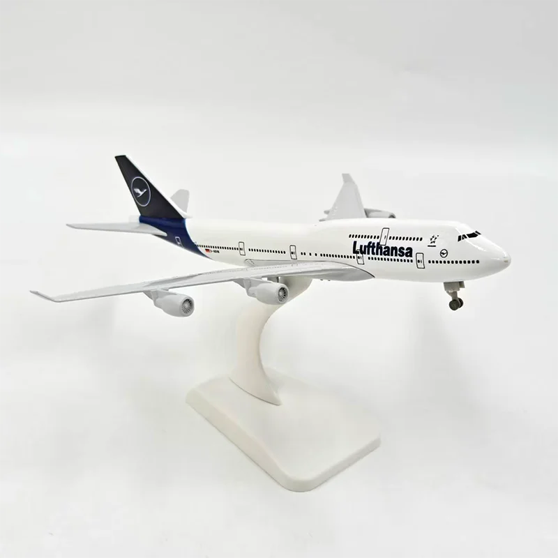 Circa 20 cm di lunghezza 747 modello di aereo in lega collezione statica decorato regali di festa giocattoli regalo souvenir