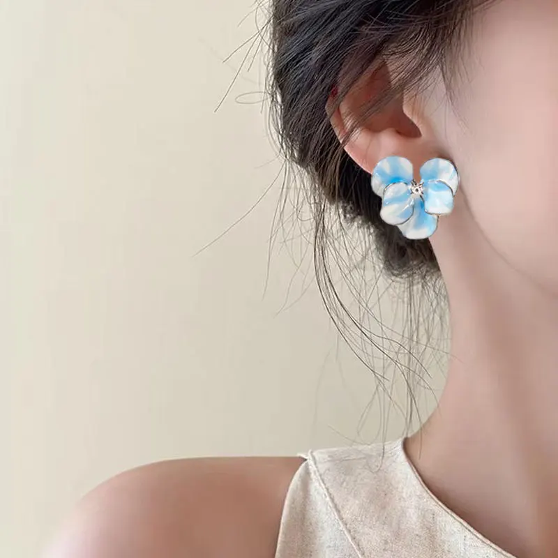 Summer Autumn Light Luxury Elegant Blue Flower Stud Earrings for Women Fashion Rhinestone Sweet Metal Wedding Party Jewelry