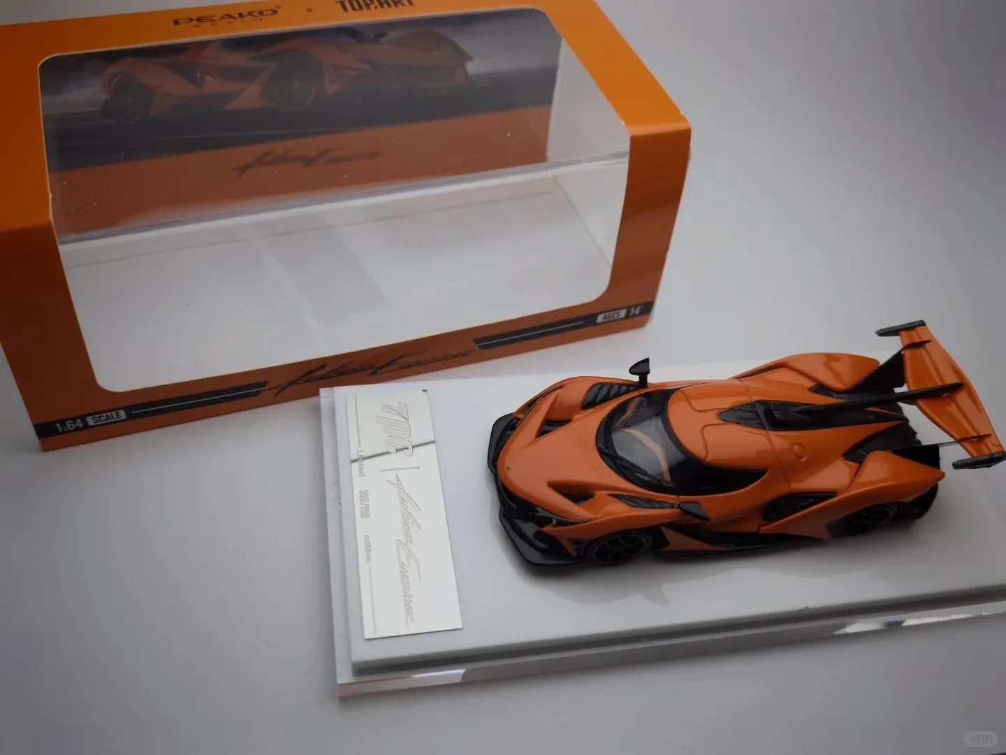 peako-x-topart-モデル-1-64-ie-オレンジ限定-999-ダイキャストモデルカー