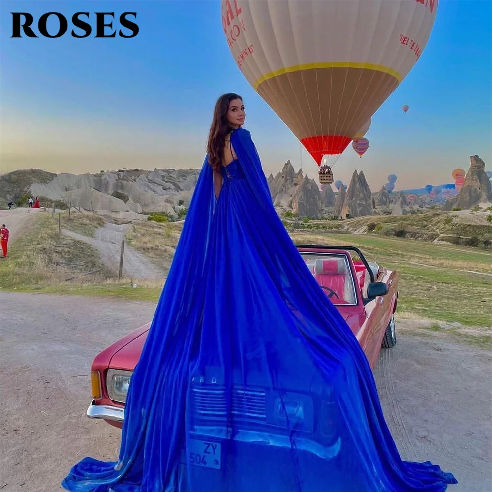 ROSES Elegant Beach ชุดแต่งงาน Royal Blue Celebrity Dress ชีฟองชุดพิเศษ Lace Up กลับ robes du soir