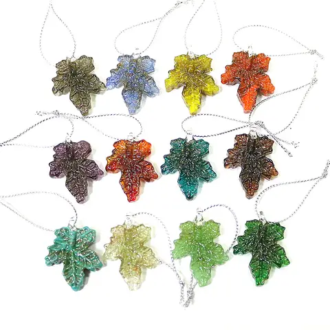 귀여운 유리 매력 메이플 리프 모양 펜던트 황금 공예 장식품 diy 유럽 패션 여성 보석 목걸이 팔찌 귀걸이 액세서리 만들기 귀여운 유리 매력 메이플 리프 모양 펜던트 황금 공예 장식품 diy 유럽 패션 여성 보석 목걸이 팔찌 귀걸이 액세서리 만들기