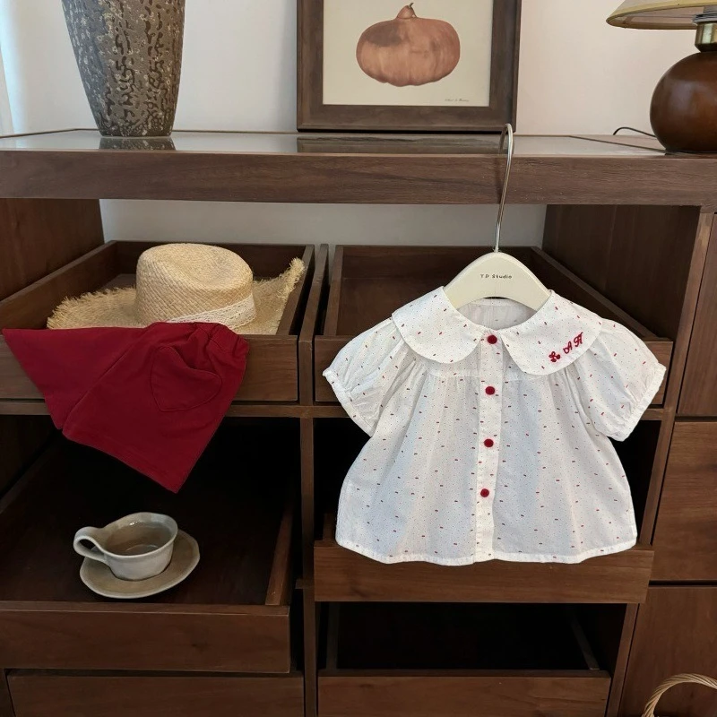 Baby girl doll collar shirt, red heart-shaped shorts, stylish set