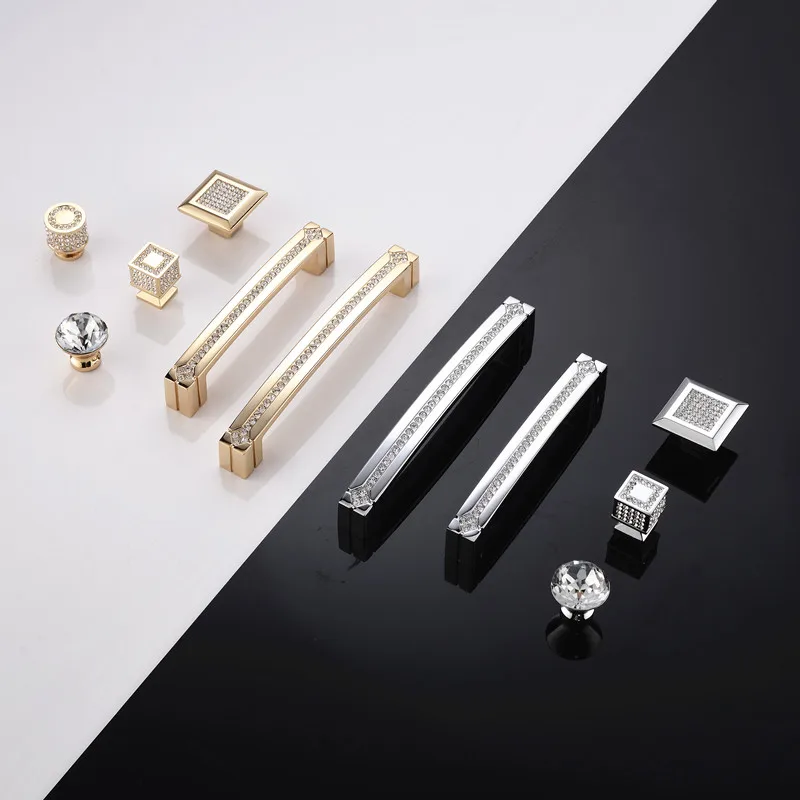 Deluxe Crystal Diamond Square Furniture Handles Fashion Glass Pulls Golden Silver Wine Cabinet Drawer Knob for Dresser