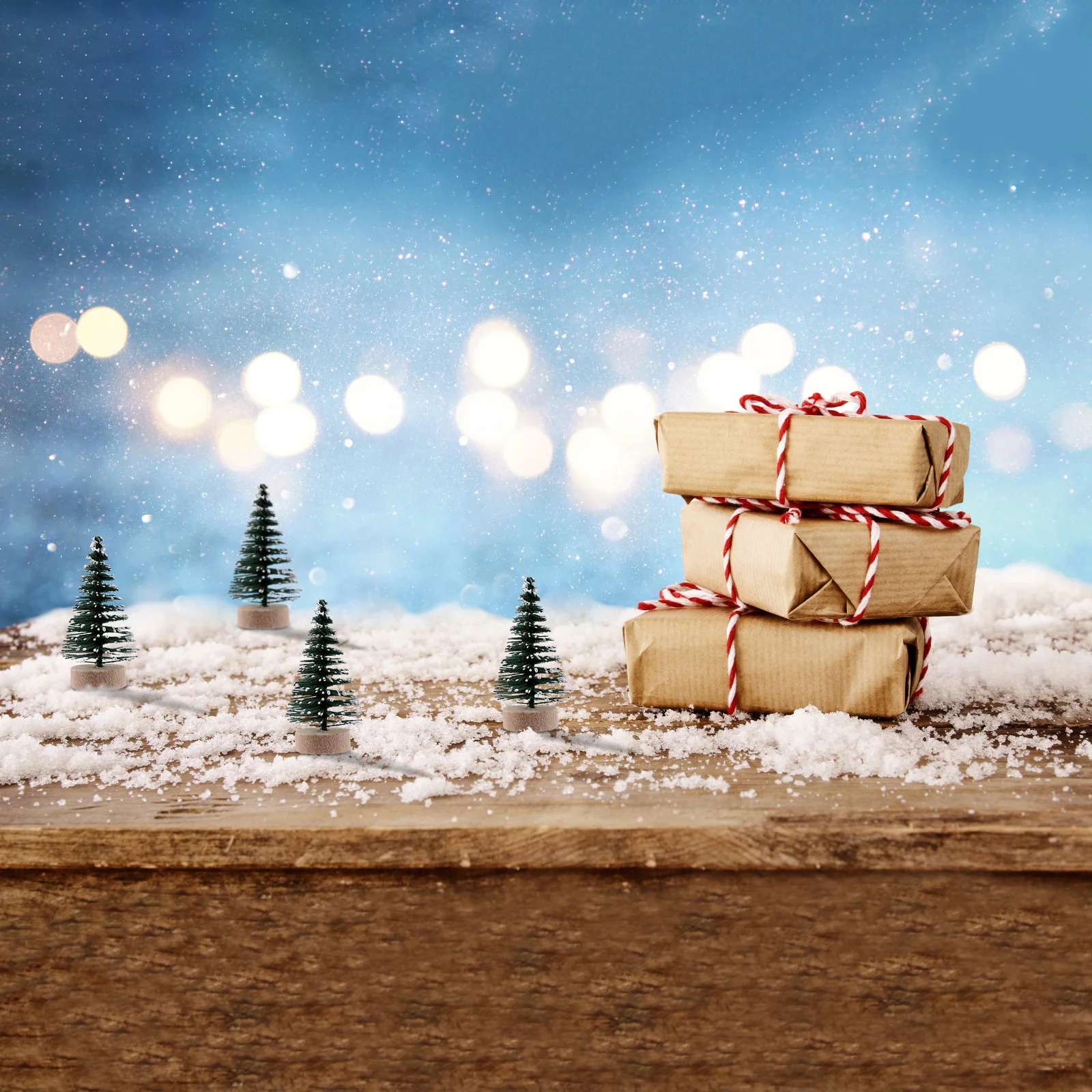 

10Pcs Tabletop Christmas Tree Decor 5Cm Fake Pine with Wooden Base Indoor Outdoor Festive Party Decoration Winter Wonderland