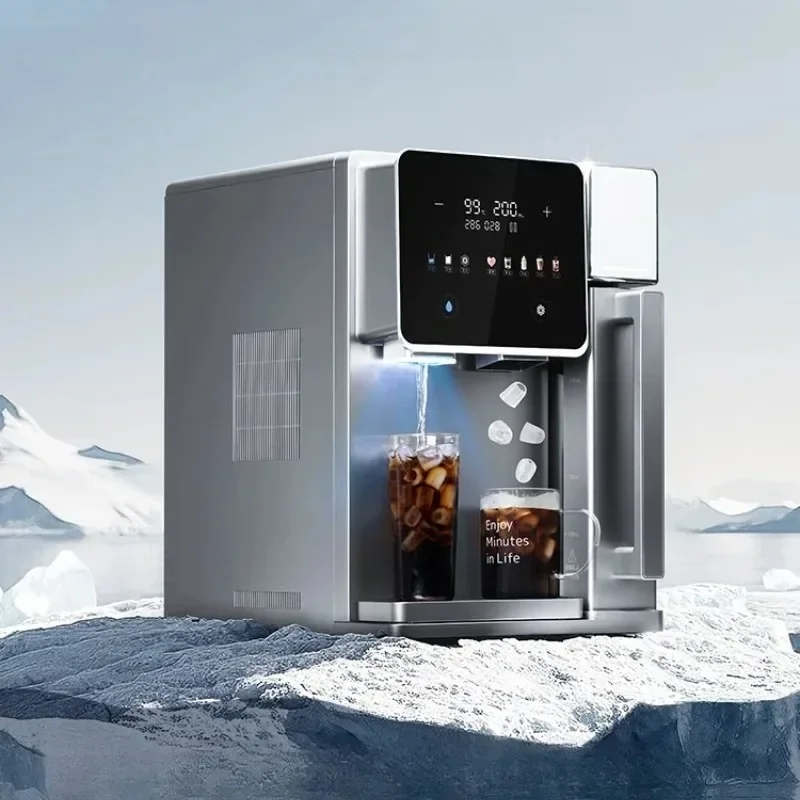 

Ice-making instant desktop drinking machine, water purifier direct drinking 5.5L water tank