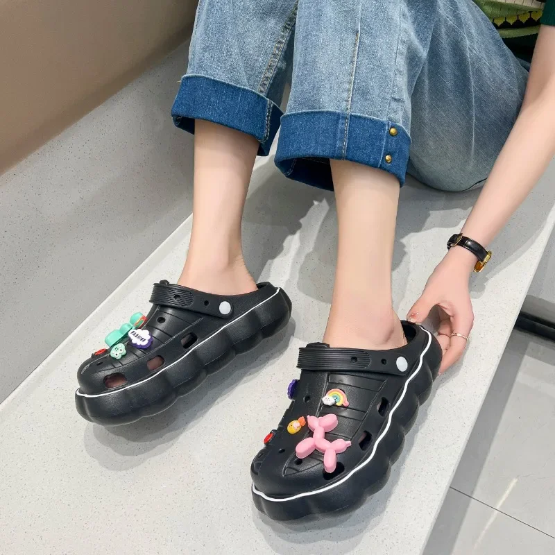 Rubber Slippers Flat Shoes Female Cover Toe Slides Summer Clogs Woman Soft Beach Fabric Concise PU Casual Fretwork Basic