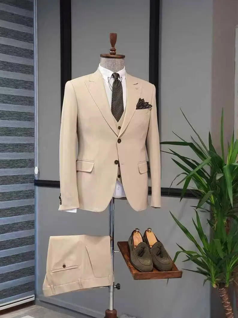 Formal Khaki Men Wedding Suits Groom Tuxedos Slim Fit Business Suits Peak Lapel Jacket 3 Piece Costume Homme (Blazer+Pants+Vest)