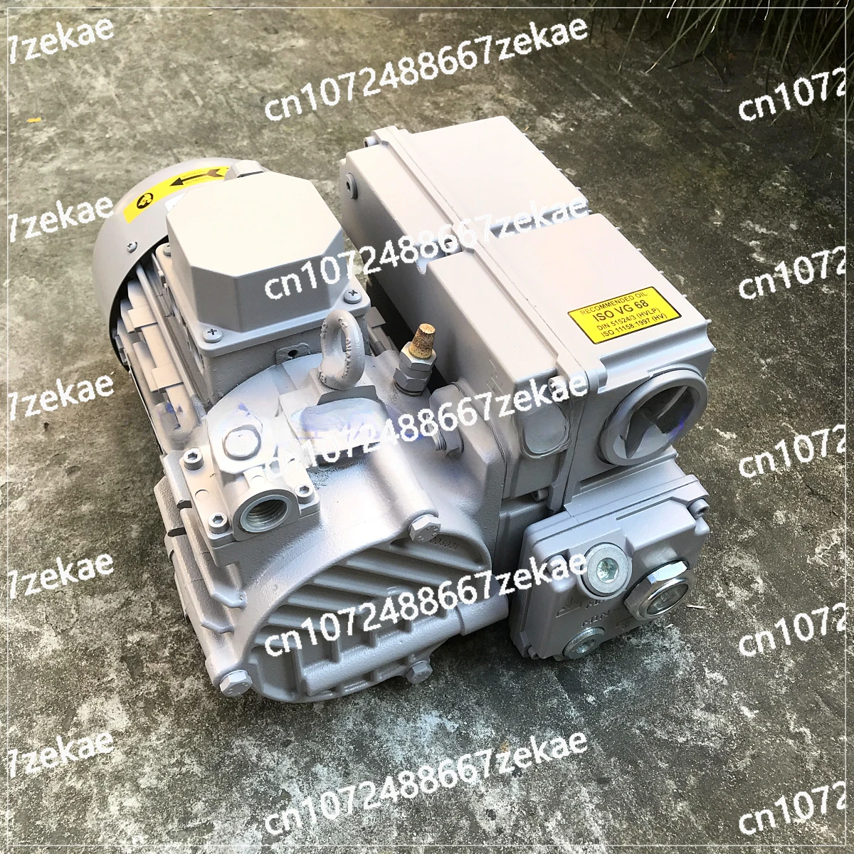 Italy Imported Rotary Vane Vacuum Pump LC.25  AC380V  3-phase Electric No with Oil