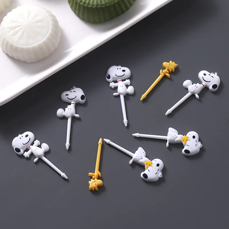 8pcs Snoopys Fruit Fork Mini Cartoon Woodstock Children Snack Dessert Food Pick Toothpick Creative Picnic Bento Party Decor Gift