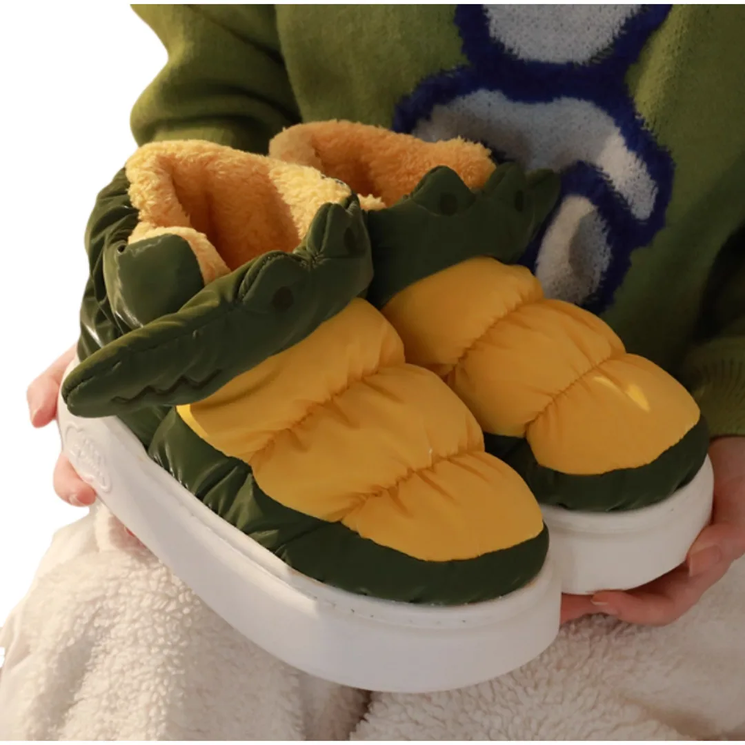 Funny Frog Home Slippers 2025 New Anti Slip Thick Soled Slippers Unisex Crocodile Patterned Warm Waterproof Indoor Outdoor Shoes