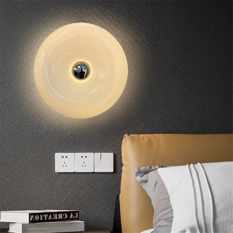 Imagem -02 - Vidro Lâmpadas de Parede para Quarto das Crianças Nórdico Donut Mesa Luz Decoração Estudo Quarto Cabeceira Personalidade Laranja Branco Novo Branco