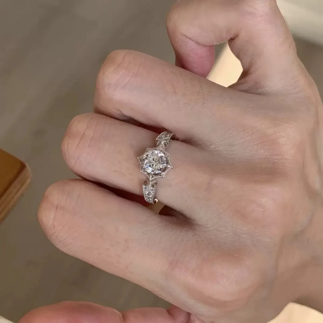 925 Sterling Silver, Light‑luxury Fashion Sparkling Full‑paved Eight‑pointed Star Diamond Ring, French Palace‑style