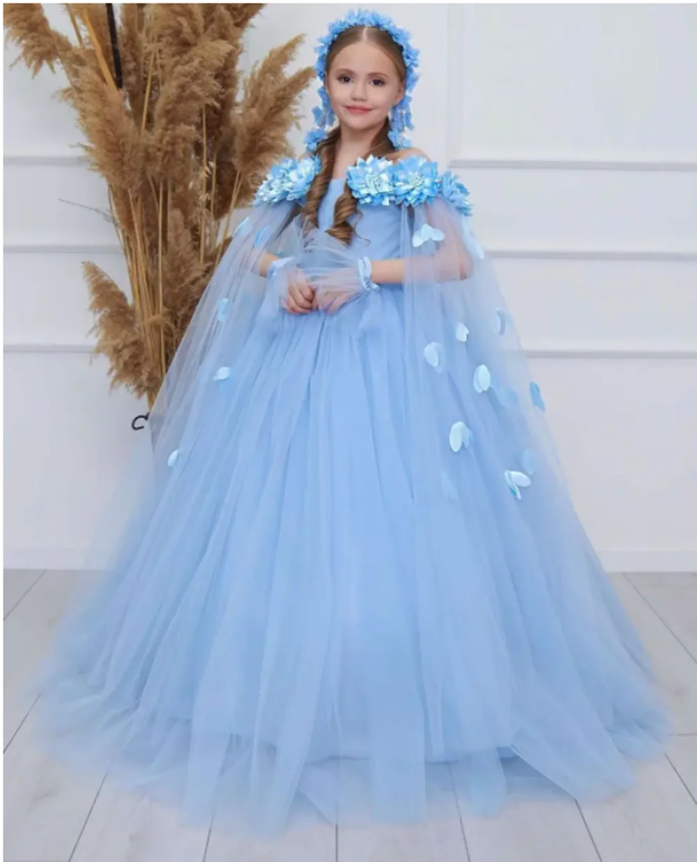 

Blue Flower Girl Dresses for Wedding 3d Applique Lace Tulle Puffy Sleeveless Princess Kids Birthday First Communion Ball Gown