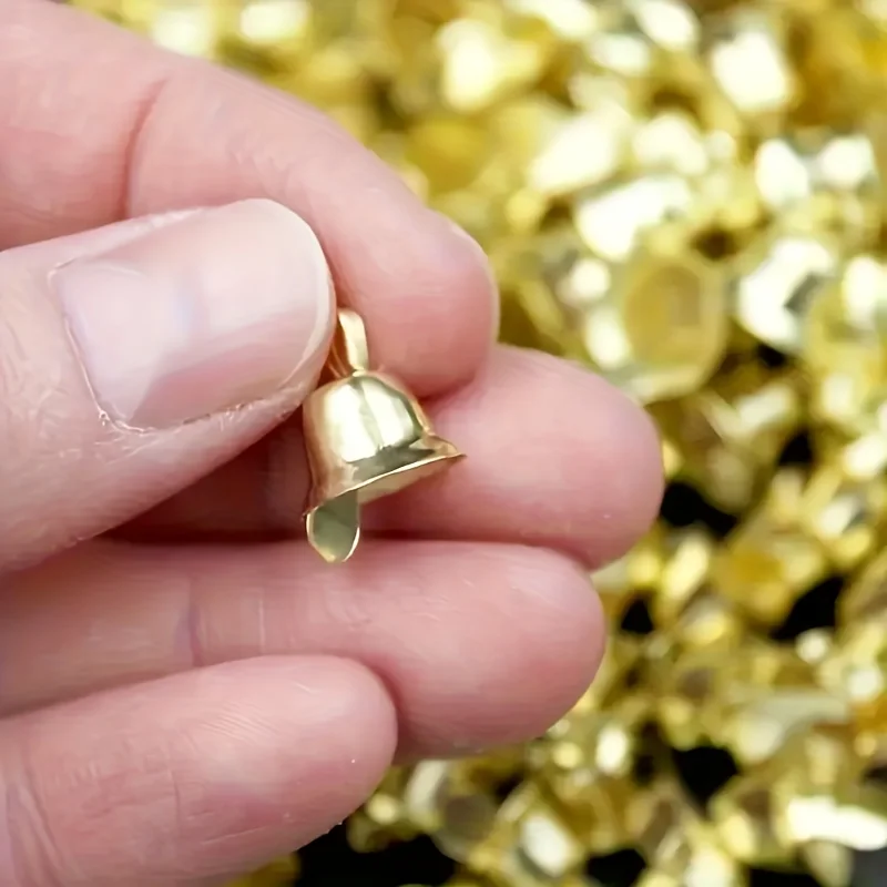 100 Stück 8 mm Mini Gold Silber Jingle Bell Weihnachtsbaum Dekoration Haustier hängende Metallglocke DIY handgemachte Glocke Bastelzubehör