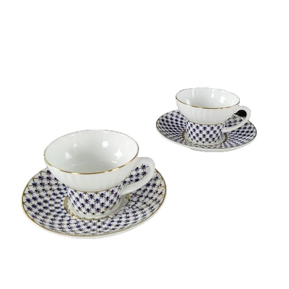 Set classico di tazze da caffè e piattino in porcellana d'osso, tazza da tè pomeridiano, tazza da caffè inglese di fascia alta e confezione regalo con teiera e piattino