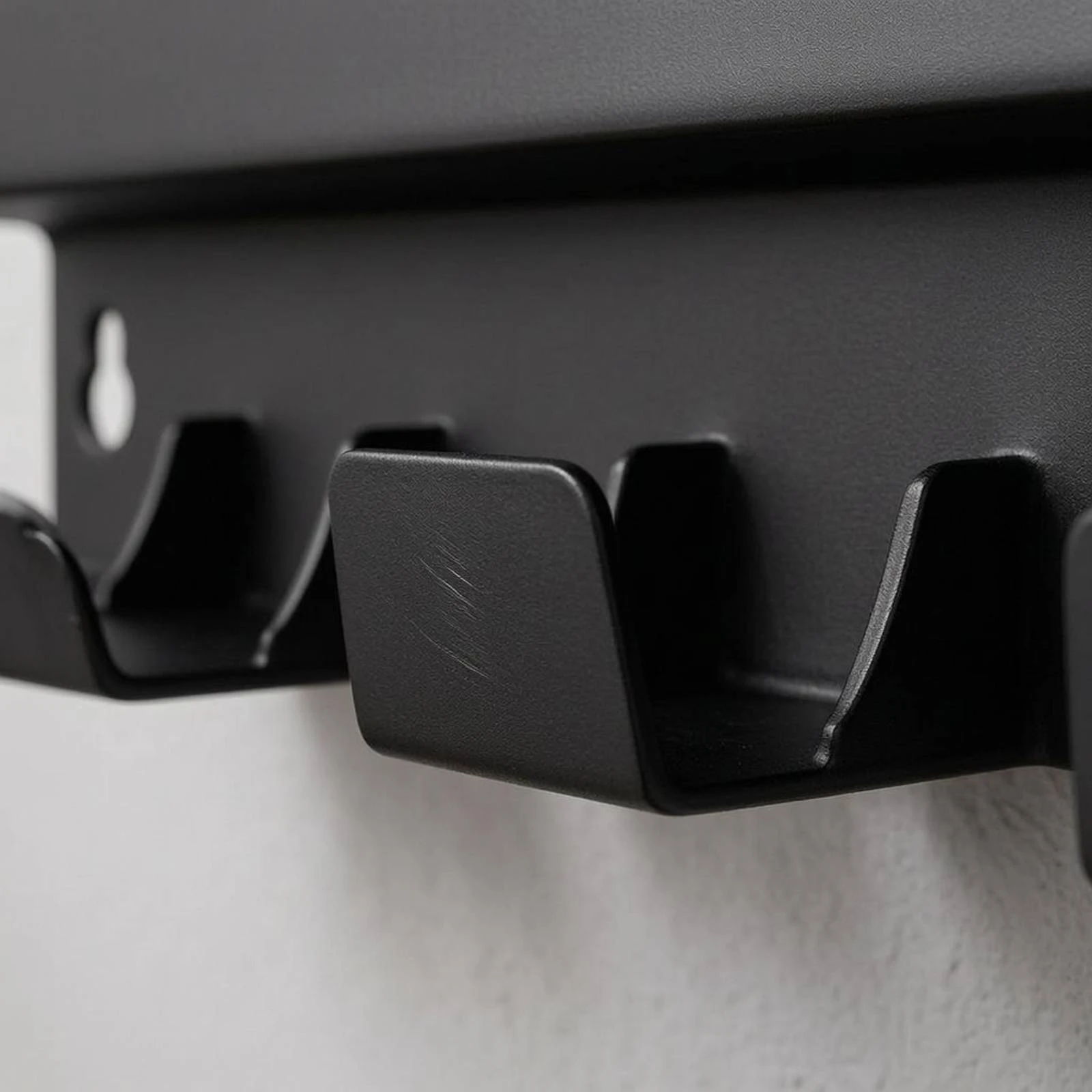 

Pressure Washer Rack Powder-Coated Wall Mounted Washer Rack Foam Cannon Holder Black Metal Cleaning Tool Storage