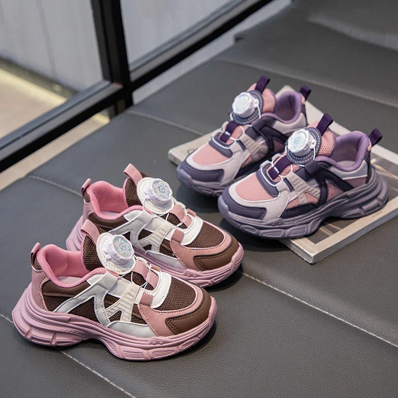 

Кроссовки для девочек с вращающимися пуговицами. Детская спортивная обувь. Дышащая воздушная сетка. 2025 Новые повседневные кроссовки для школьников.