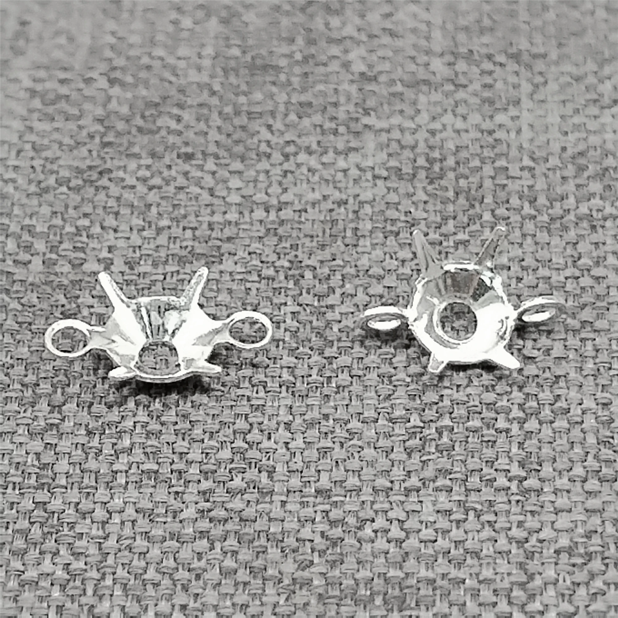 50 Sterling Silver Bezel Settings for 4mm Stone 925 Silver 4 Prong Claw Connector Setting