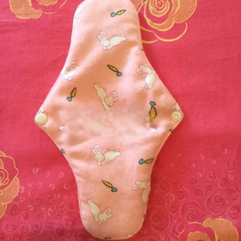 

Полностью хлопчатобумажная бархатная подушечка с хлопковым наполнителем внутри и кнопкой, мягкие моющиеся прокладки для трусов, гигиеническая подушечка