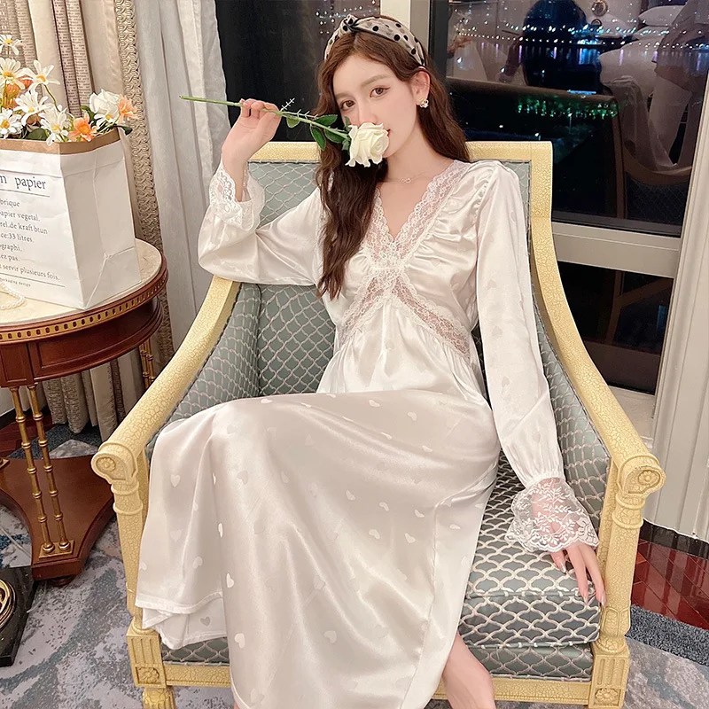 Lady Spring Ice Silk Lace Elegant Nightdress Sleepwear Women Long Sleeve Sexy Dress Casual Loose Nightgowns Comfortable Negligee