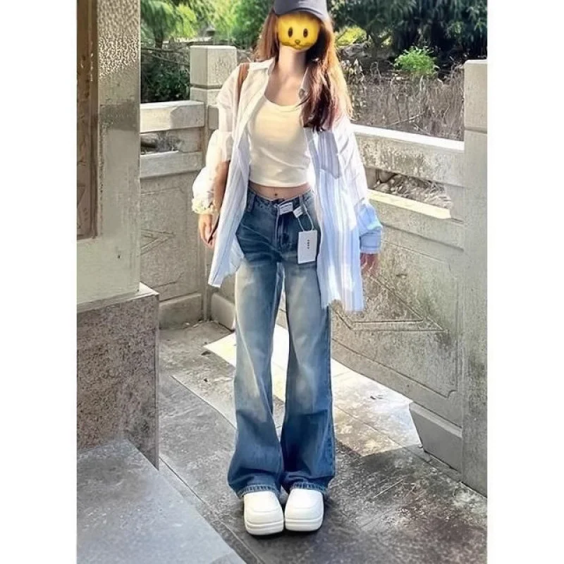 

2025Spring and summer hot-selling American retro washed blue lightning pattern jeans for women, loose fit, slimming straight-leg