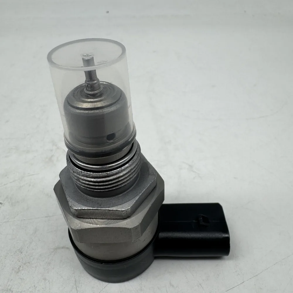 Original High Quality New For 0281006002 Fuel Rail Pressure Regulator For VW Touran Transporter Tiguan Audi A4 A5 Q5 Q7