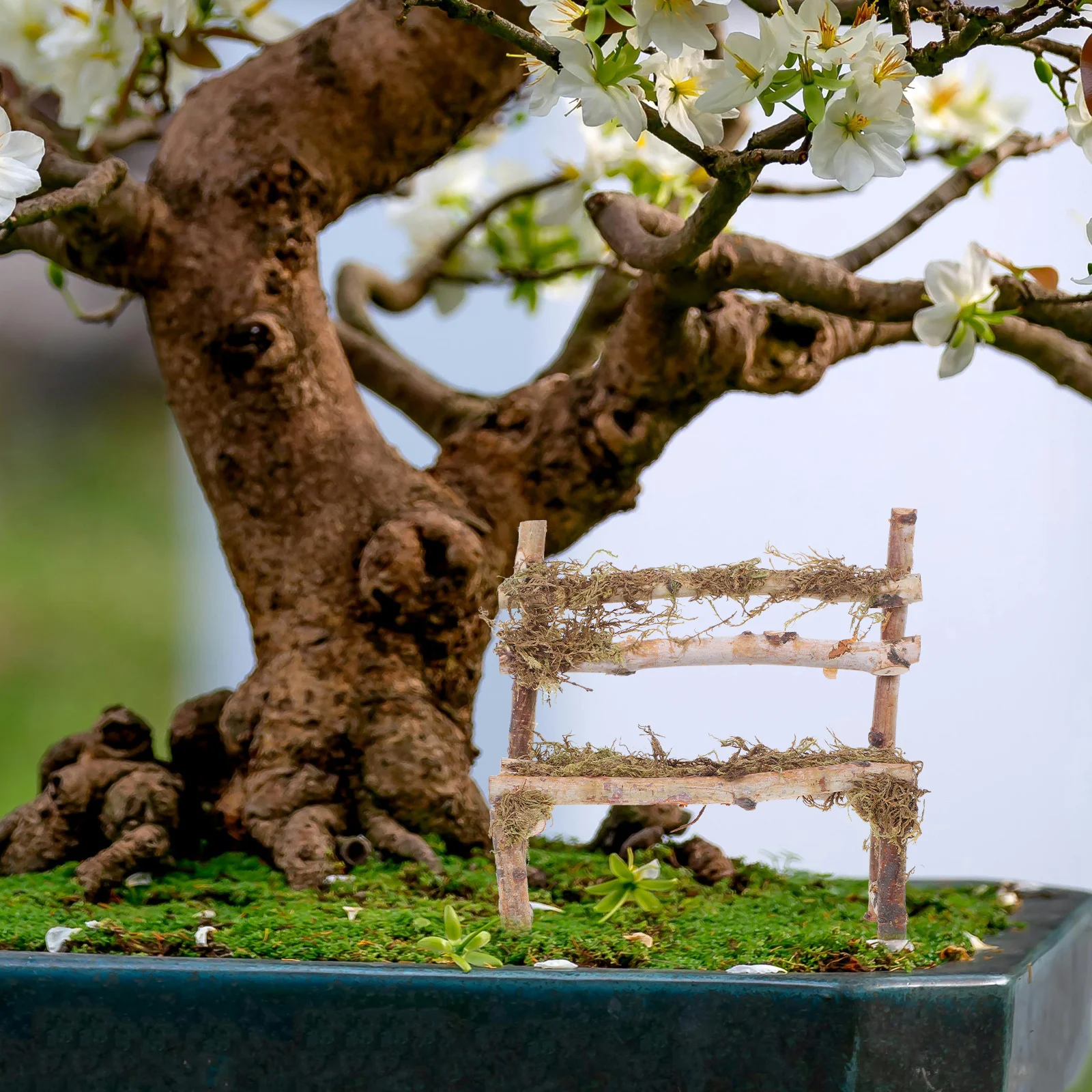 

Miniature Wooden Chair Mini Dollhouse Furniture Realistic Design for Micro Landscape Garden and Window Display