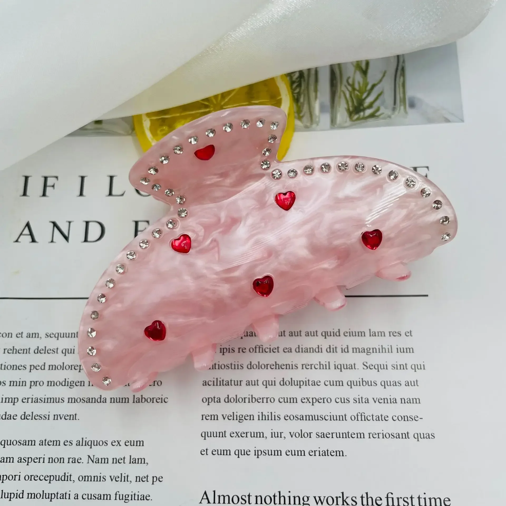 DuoShang Sweet Rhinestone Heart Pink Hair Claw Acetate Claw Clips Valentine\'s Day Gift Crab Hair Clip for Women Hair Accessories