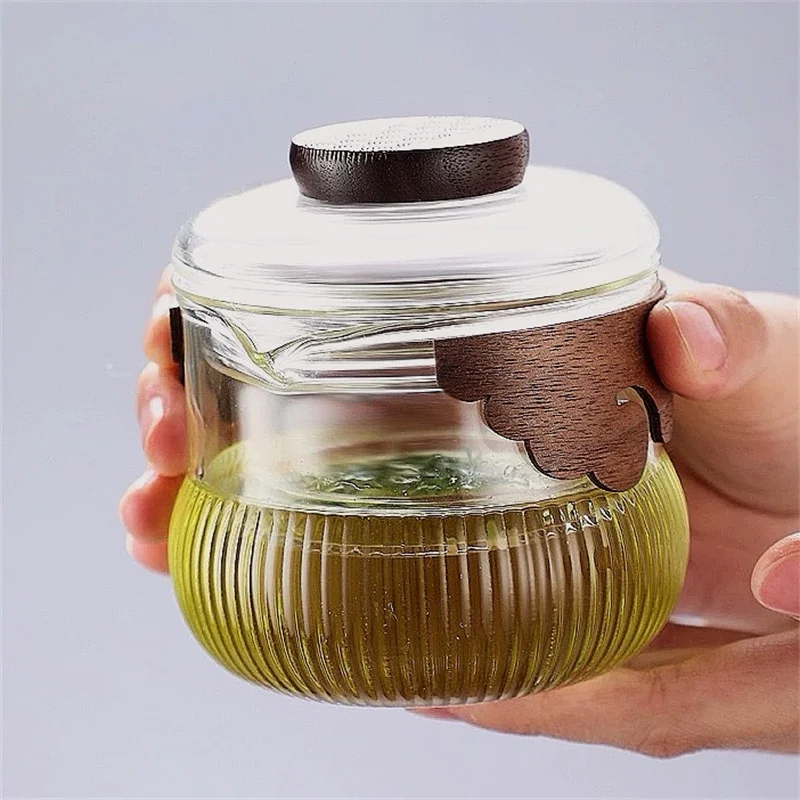 250ml High Borosilicate Glass Gaiwan with Anti Scalding Wooden Handle Kungfu Tea Set Brewing Green Tea Hand Holding Pot