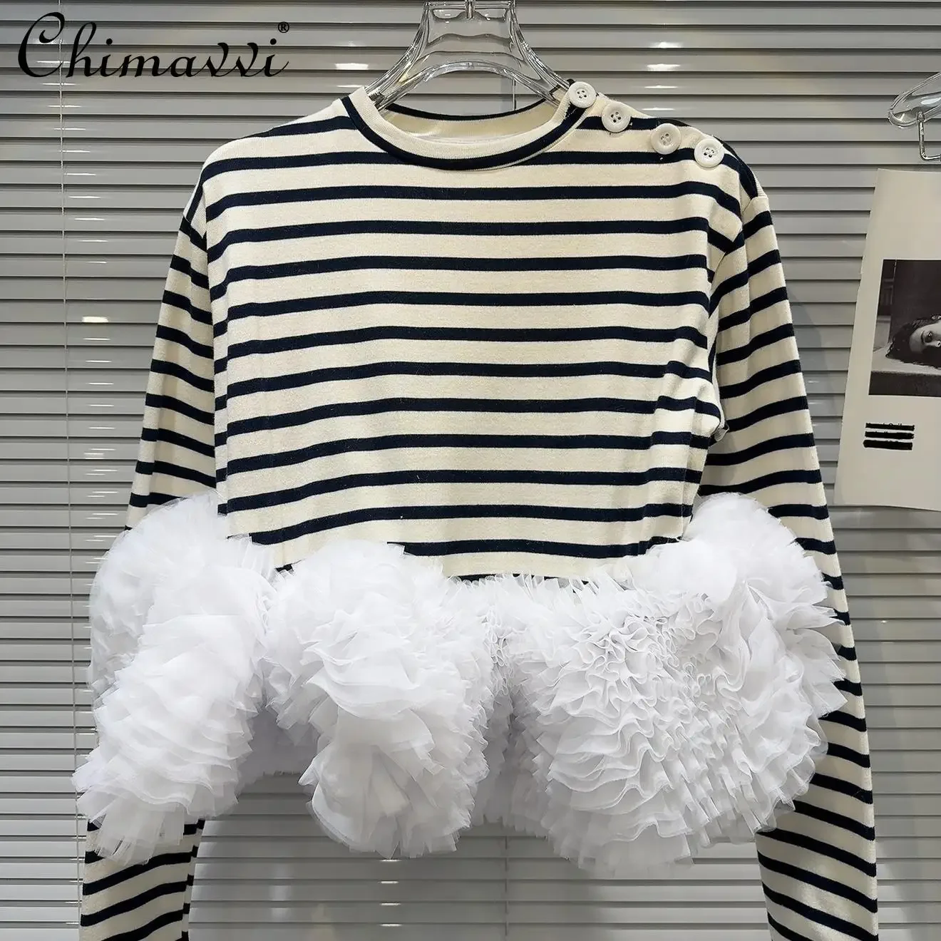 Winter New Fashion Black and White Striped Pleated Mesh Skirt Pendulum Long Sleeve T-shirt Slim Women's Pullover Tees Top