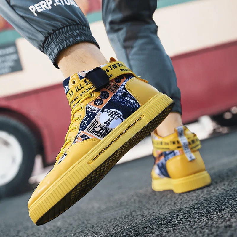 Couple Yellow Printed High Top Sneakers 2023 Autumn Hasp Design Mens Leather Casual Shoes Comfortable Mens Outdoor Walking Shoes