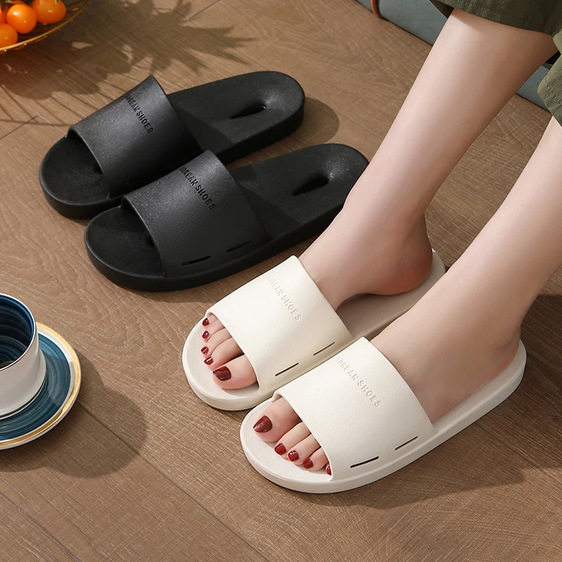 2024 Summer Non-slip Soft Cloud  Women Comfy PVC Men Couple Bathroom Hollow Leak Anti-Slip Silent slippers Home Slippers Outdoor