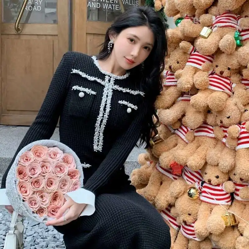 Luxury Quality 2025 Spring Crystal Black Knitted Sweater Long Dresses Women\'s Autumn Pencil Tassel Pearls Party Vestidos