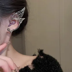 Clipe de ouvido borboleta elfo feminino, punho de ouvido de metal líquido, piercing, joias elegantes para meninas, design moderno, 2023