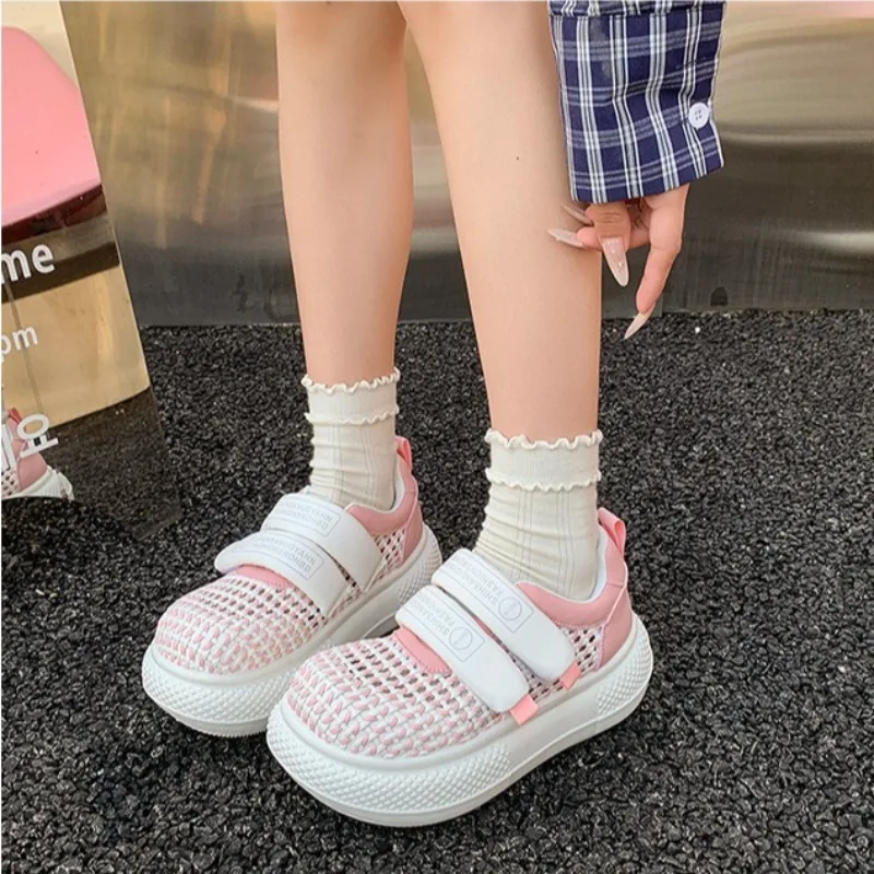 

Summernew Arrivalvelcro Mesh Thick Sole Shoes Women's Big Toe White Shoeseasiest for Match Breathable Casual Shoes