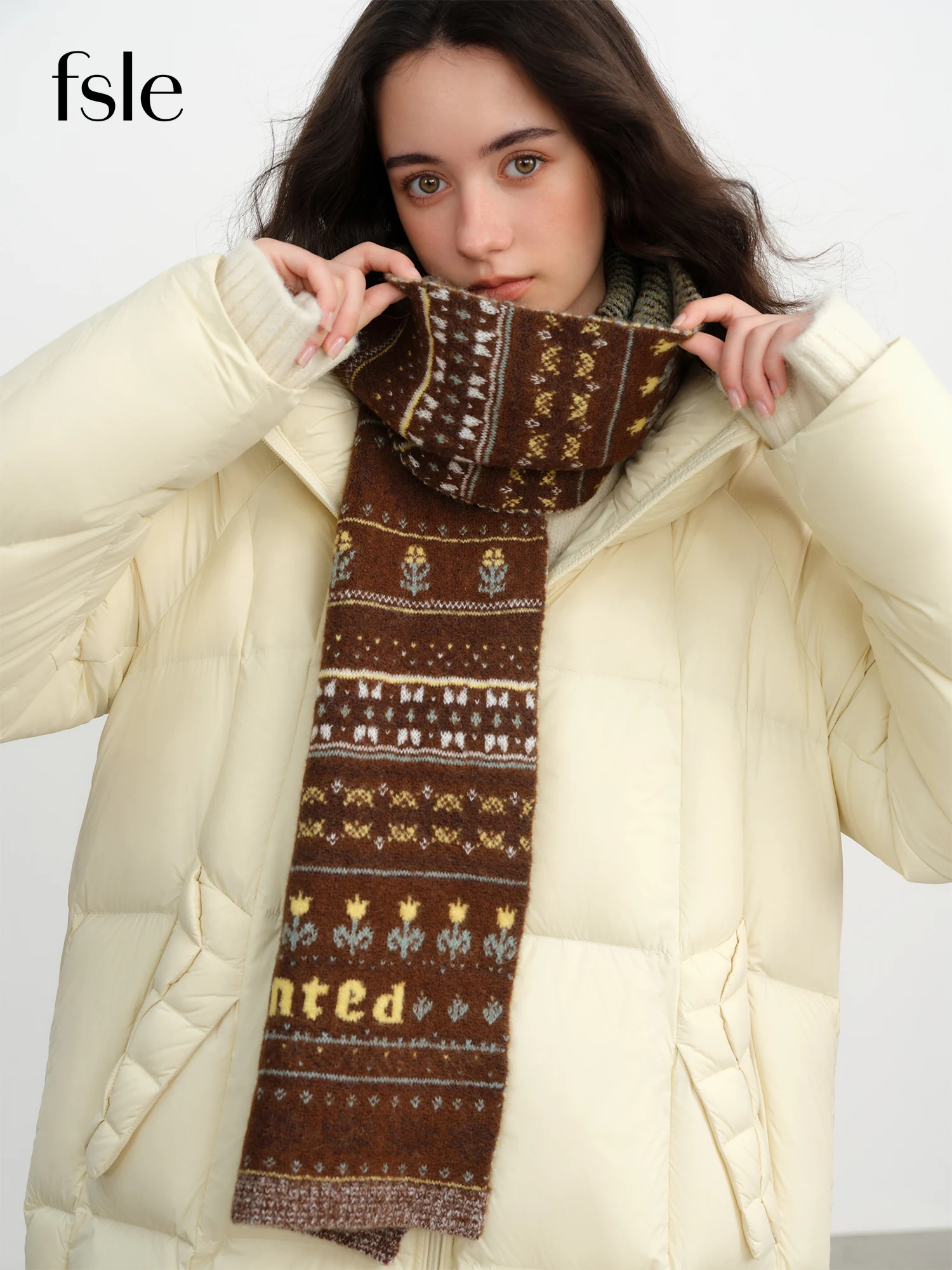 FSLE Christmas Scarf Blue Enfer Island Tribal Totem Wave Design Symian Element Pattern Red Scarves for Fall Winter 2025 New
