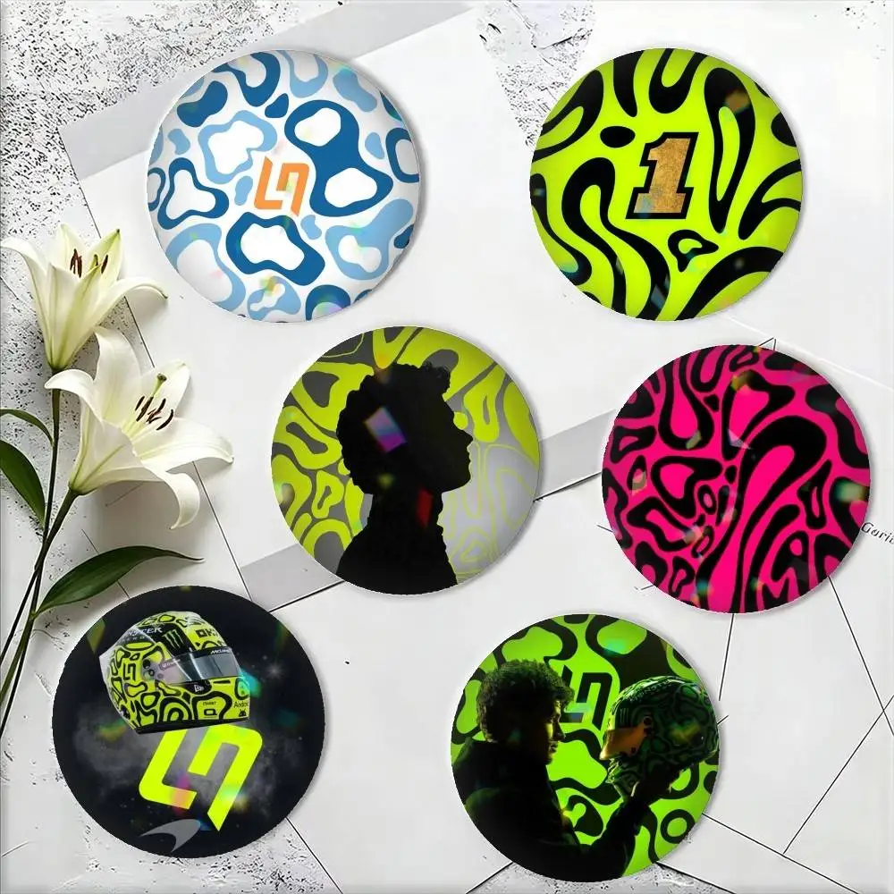 

Racing Regulations Lando Norris-S 25 32 44 58 75mm Badges Personalized Round Brooches Pins Accessory Gift