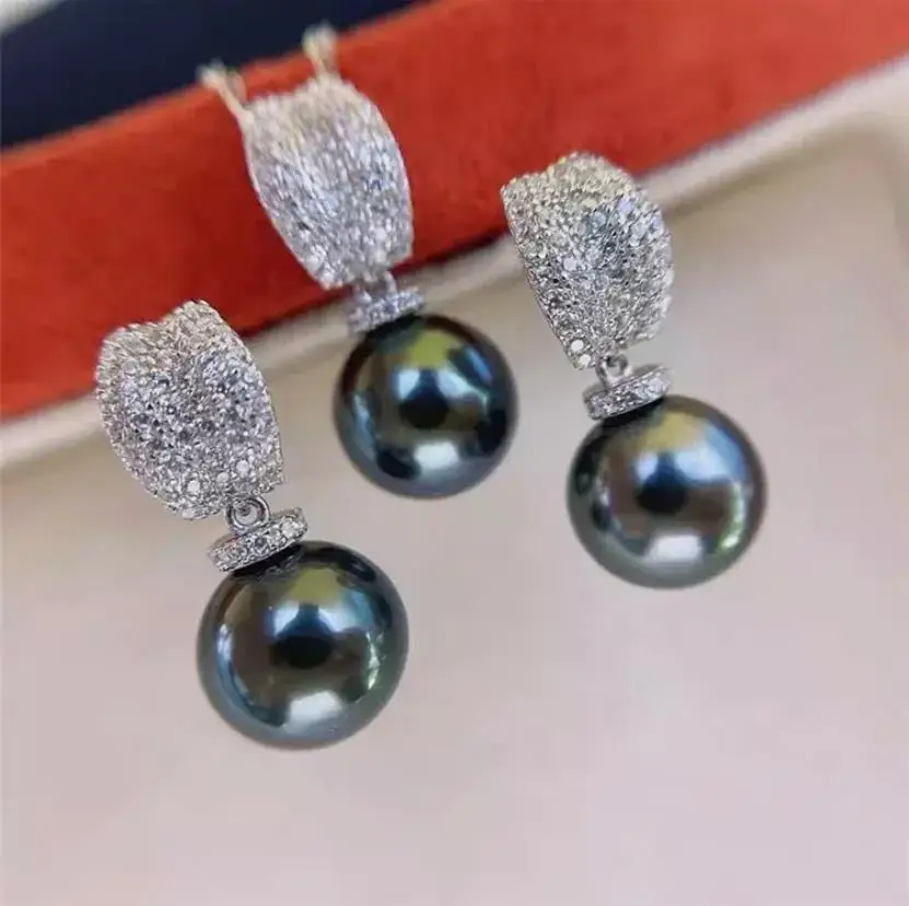 

Gorgeous AAAA 9-10mm South China Sea Black Round Pearl Pendant and Earring Set 925s