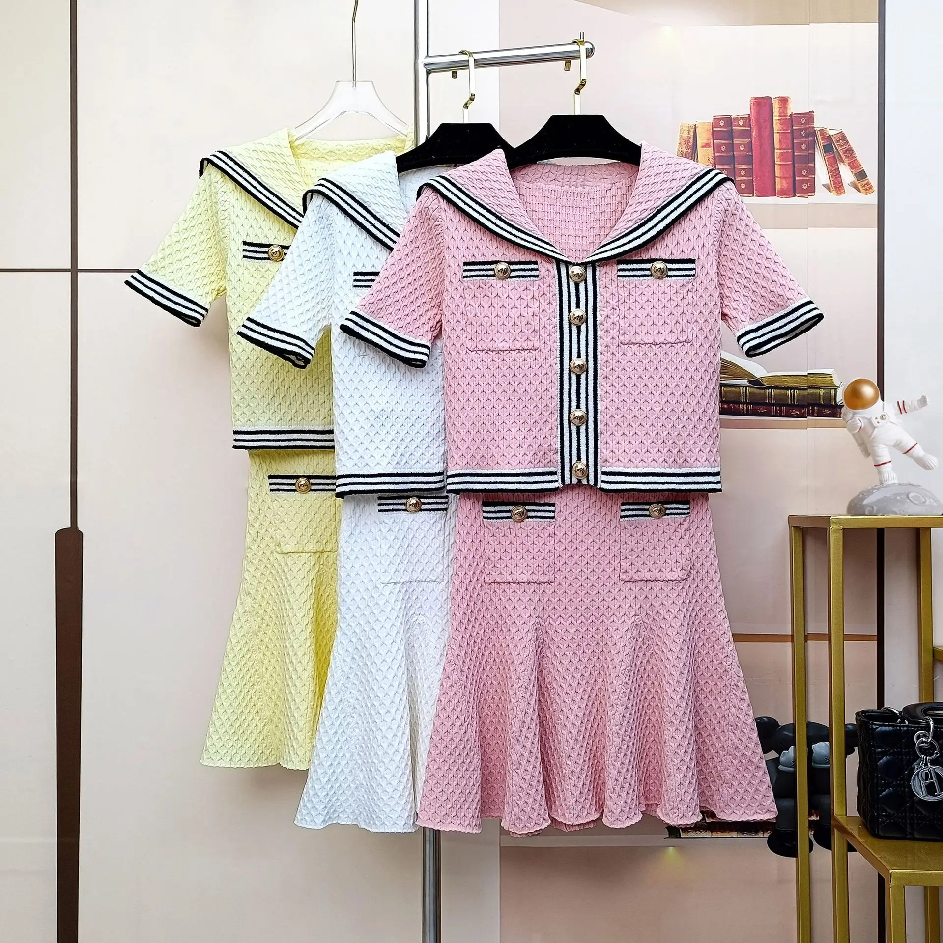 

New Summer Knitted Dress Sets 2 Piece Women 2025 Fashion Striped Patchwork Short Sleeve Top and Mini Skirt Suit Yellow Outfit