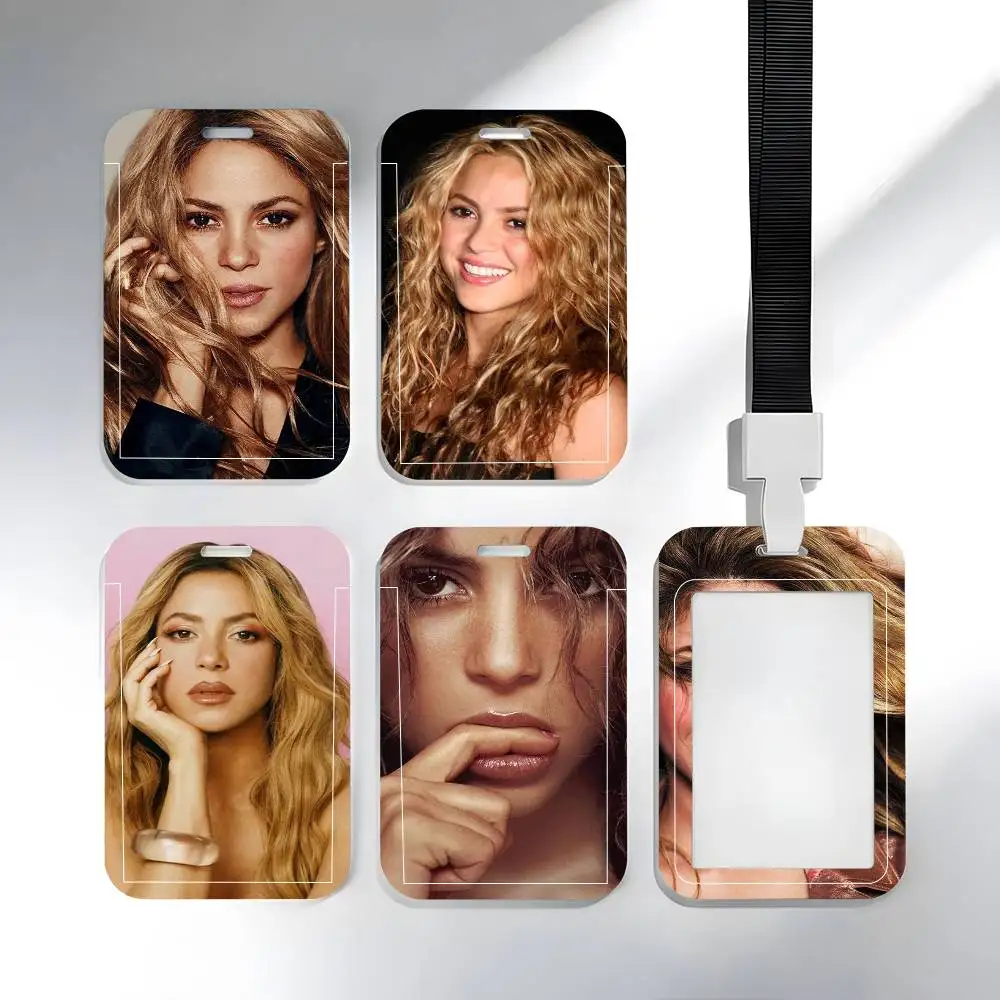 

1 шт. Защитный чехол для ID-карт S-Shakira: для школьных, проездных и карт питания, с функцией легкого вставления